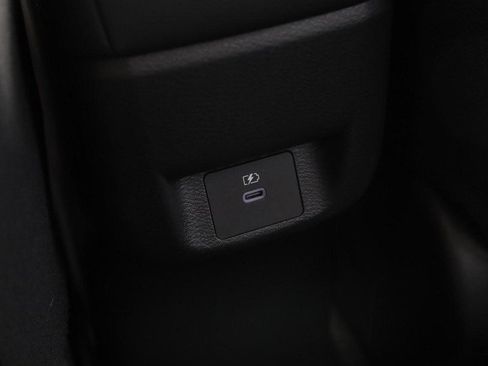 New 2025 Nissan Versa SR w/ Trunk Package image 20