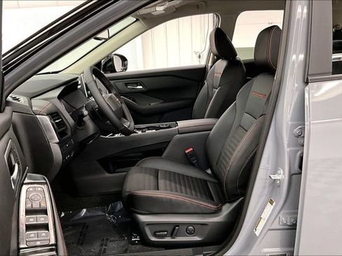 New 2026 Nissan Rogue SV w/ Rock Creek Premium Package AWD/4WD image 10