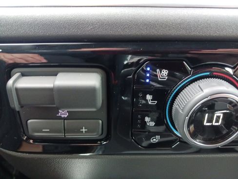 New 2026 Chevrolet Silverado 1500 High Country w/ High Country Premium Package image 22