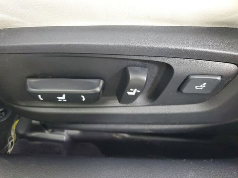 Used 2015 Lexus ES 350 w/ Premium Package image 19