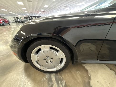 Used 2002 Lexus SC 430 Convertible RWD image 10