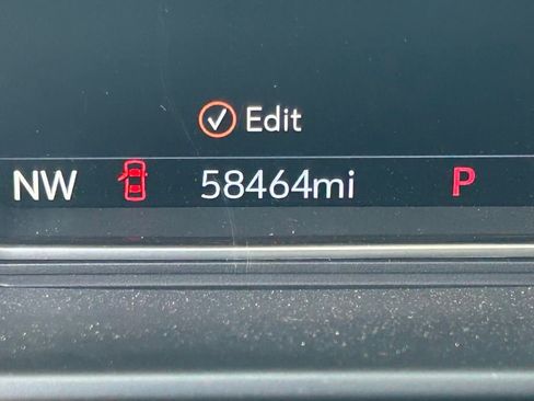 Used 2020 GMC Sierra 2500 AT4 w/ AT4 Premium Package image 14