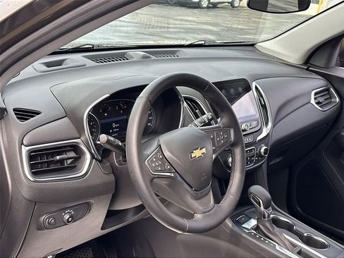 Used 2024 Chevrolet Equinox LT AWD/4WD image 10