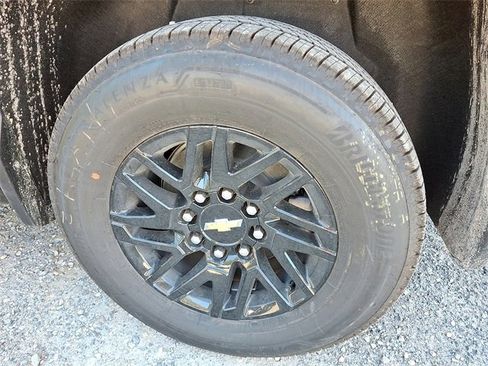 New 2026 Chevrolet Silverado EV LT image 5