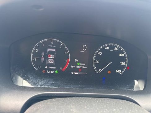 Used 2024 Honda HR-V Sport image 9