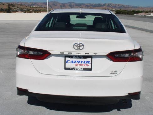 Certified 2023 Toyota Camry LE w/ Cold Weather Package AWD/4WD image 4