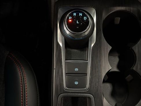 Used 2025 Ford Escape ST-Line w/ Tech Pack #1 FWD image 31