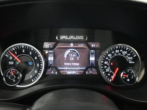 Used 2024 RAM 1500 Laramie AWD/4WD image 5
