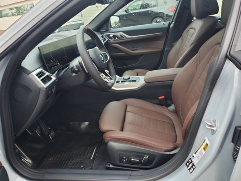 New 2026 BMW 440i xDrive w/ Premium Package AWD/4WD image 9