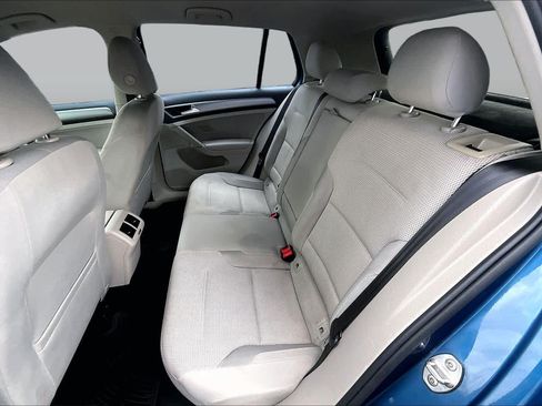 Used 2017 Volkswagen Golf SEL FWD image 21