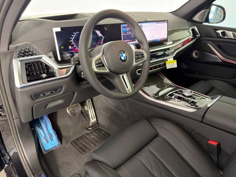 New 2026 BMW X5 M60i image 4