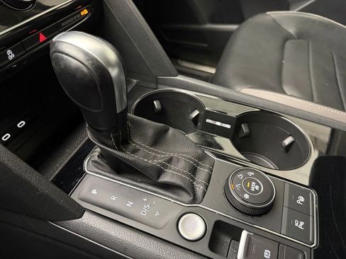 Used 2021 Volkswagen Atlas SEL Premium AWD/4WD image 29
