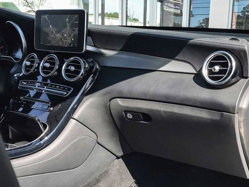 Certified 2017 Mercedes-Benz GLC 43 AMG 4MATIC image 28