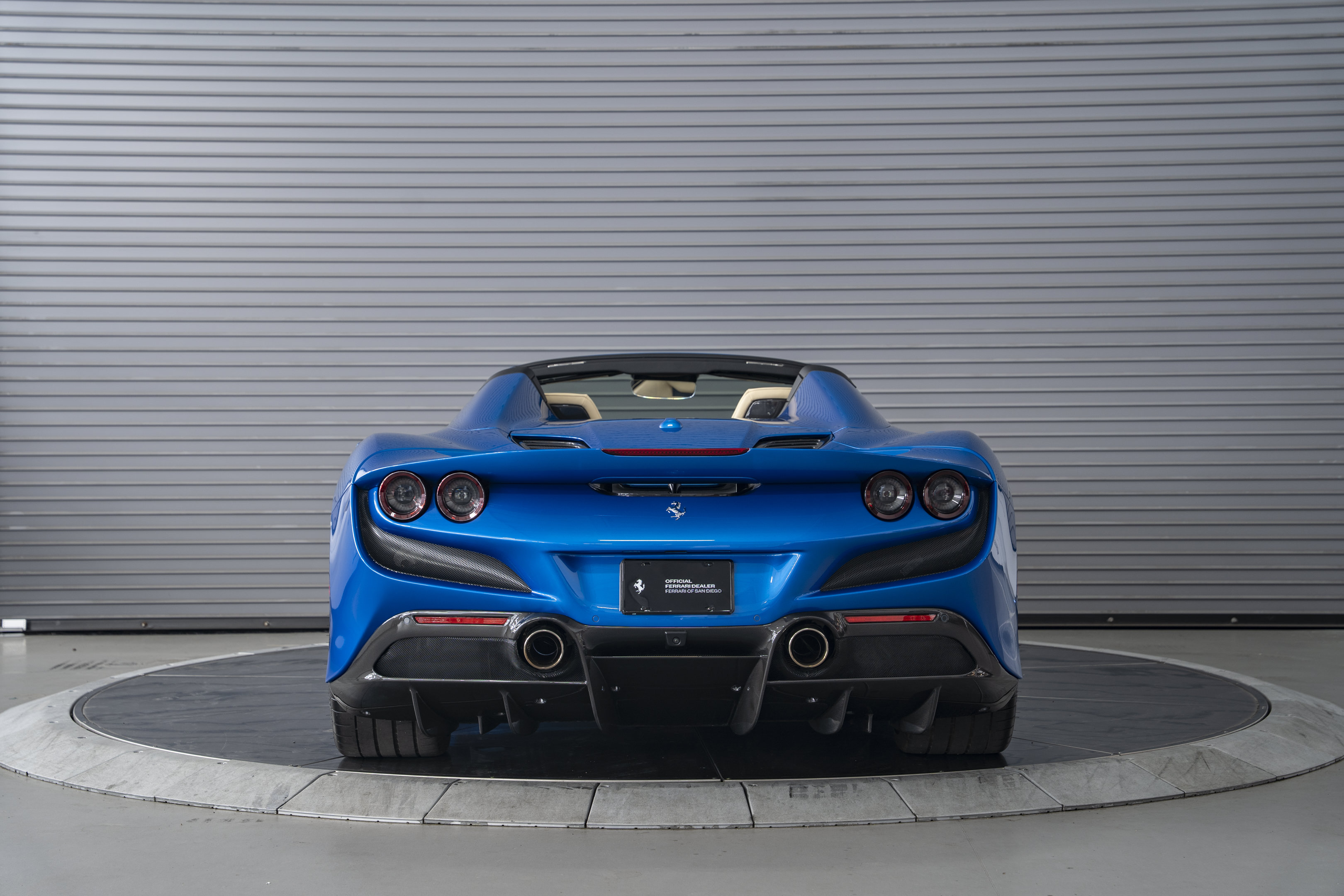 Used 2023 Ferrari F8 Tributo RWD image 4
