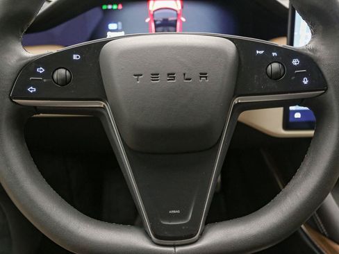 Used 2021 Tesla Model S Long Range AWD/4WD image 36