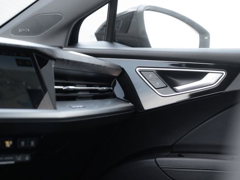 Certified 2023 Audi Q4 e-tron Premium Plus w/ Premium Plus image 16