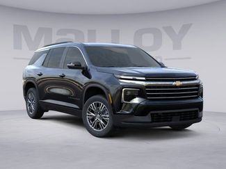 New 2025 Chevrolet Traverse LT w/ Enhanced Driving Package video 2