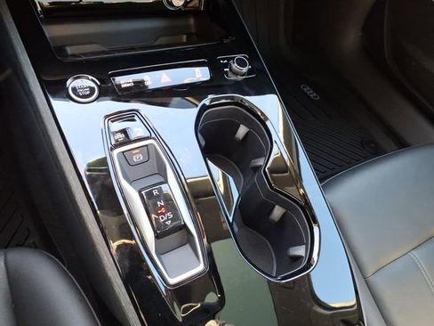 Used 2025 Audi A5 2.0T Premium w/ Convenience Package image 15