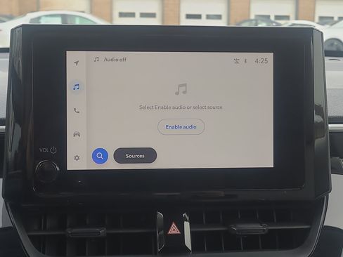 Certified 2023 Toyota Corolla Cross L image 24