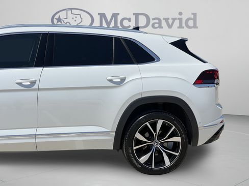Used 2024 Volkswagen Atlas Cross Sport SEL Premium R-Line AWD/4WD image 31