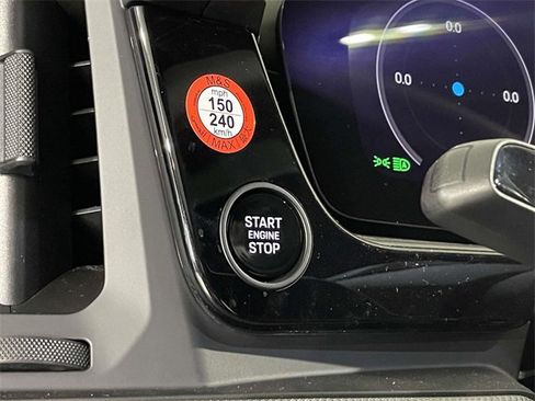 New 2026 Porsche Cayenne S image 37