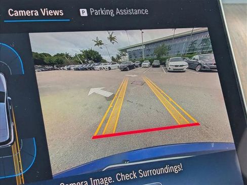 Used 2023 Mercedes-Benz GLC 300 image 13