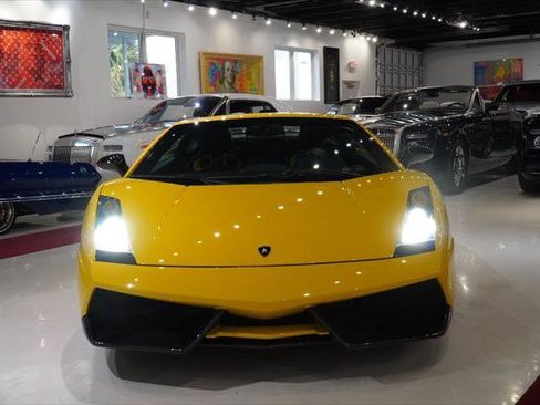 Used 2004 Lamborghini Gallardo AWD/4WD image 3
