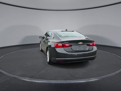 Used 2016 Chevrolet Malibu LT w/ Leather Package FWD image 6