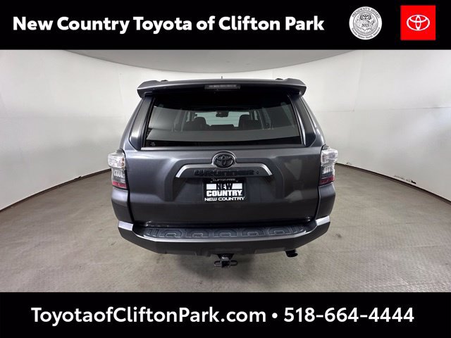 Used 2023 Toyota 4Runner SR5 Premium w/ Moonroof Package AWD/4WD image 6