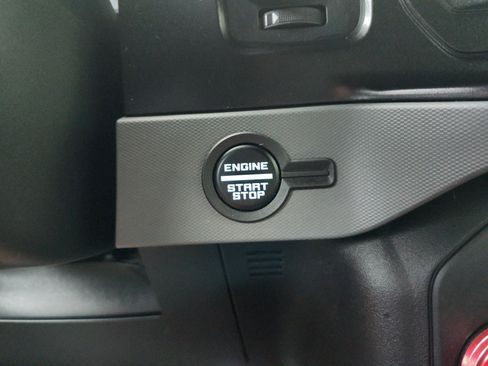 Used 2023 Ford Bronco 2-Door AWD/4WD image 19