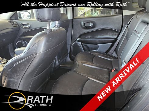 Used 2019 Jeep Compass Altitude image 13