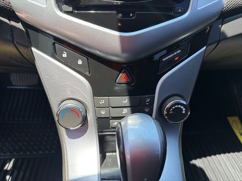 Used 2013 Chevrolet Cruze LT w/ RS Package FWD image 15