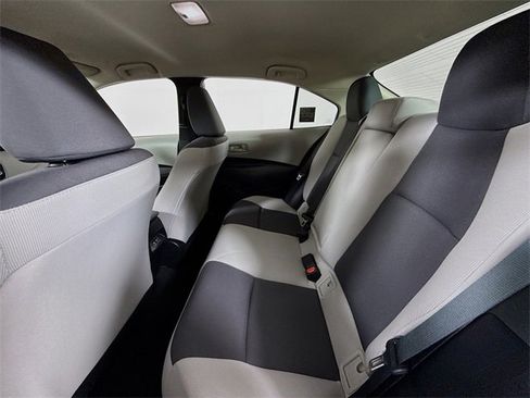Certified 2025 Toyota Corolla LE image 9