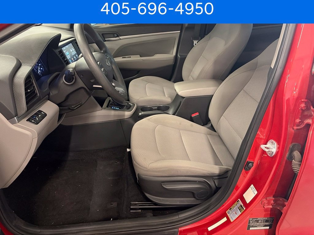 Used 2020 Hyundai Elantra SEL FWD image 4