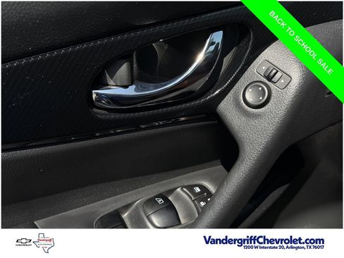 Used 2017 Nissan Rogue SL w/ SL Premium Package FWD image 21
