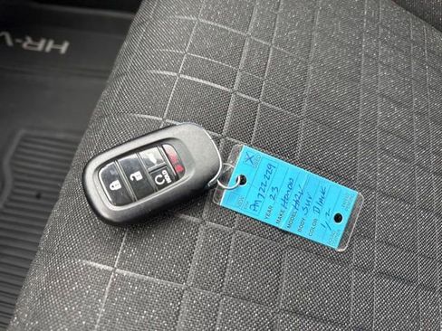 Used 2023 Honda HR-V Sport image 33