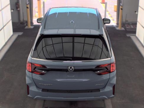 Used 2025 Honda Odyssey Sport-L image 7