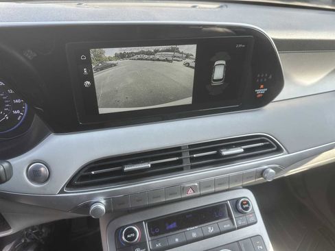 Certified 2022 Hyundai Palisade SEL w/ 8P Bench Seat Package image 18