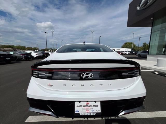 New 2026 Hyundai Sonata SEL FWD image 7