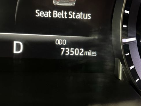 Used 2022 Toyota Highlander XLE image 17