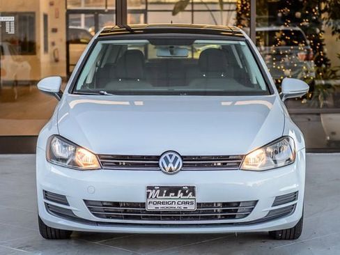 Used 2016 Volkswagen Golf S image 4