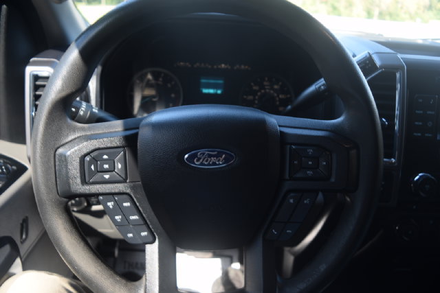 Used 2016 Ford F150 XLT AWD/4WD image 16