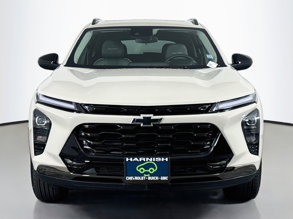 Certified 2026 Chevrolet Trax ACTIV w/ Sunroof Package FWD image 2