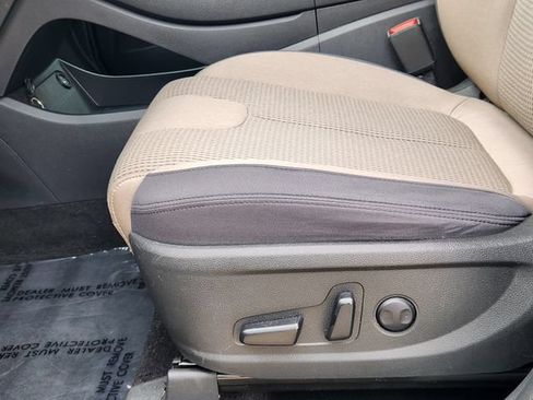Certified 2023 Hyundai Santa Fe SEL AWD/4WD image 17