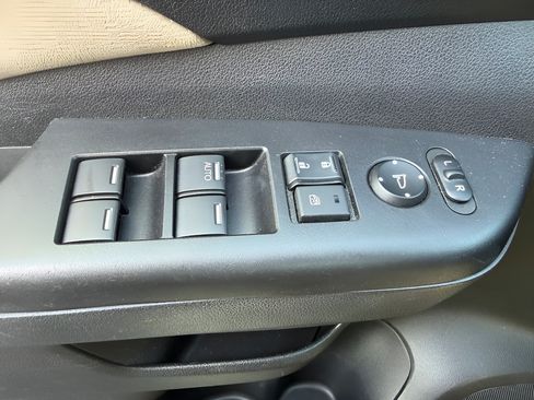 Used 2015 Honda CR-V EX image 26