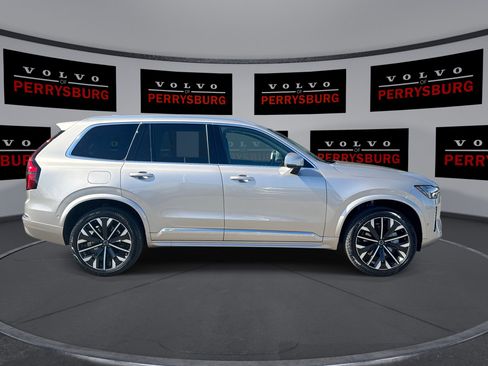 New 2026 Volvo XC90 B5 Plus w/ Protection Package image 9