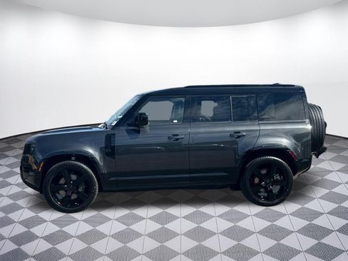 New 2026 Land Rover Defender 110 X-Dynamic SE AWD/4WD image 2