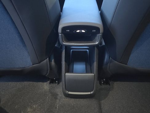 New 2026 Volvo EX30 Cross Country Ultra image 21