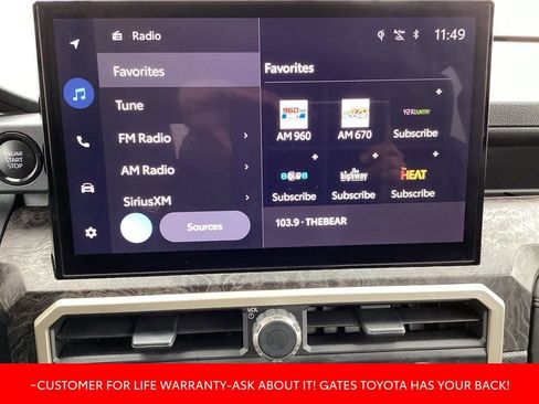 Used 2024 Toyota Tacoma Limited w/ Limited Package (LT) image 3