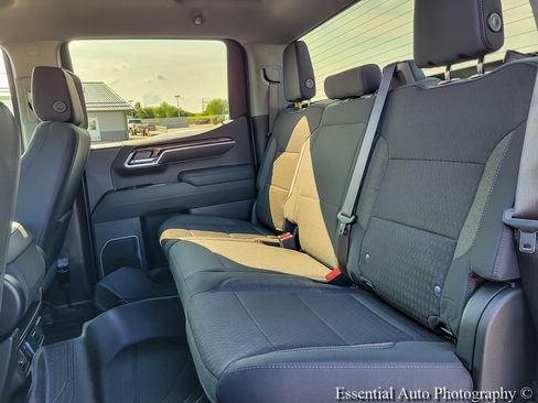 New 2026 Chevrolet Silverado 1500 RST w/ RST Select Package AWD/4WD image 9